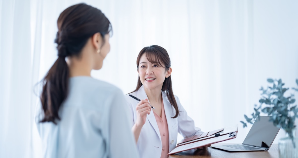 婦人科の診察風景